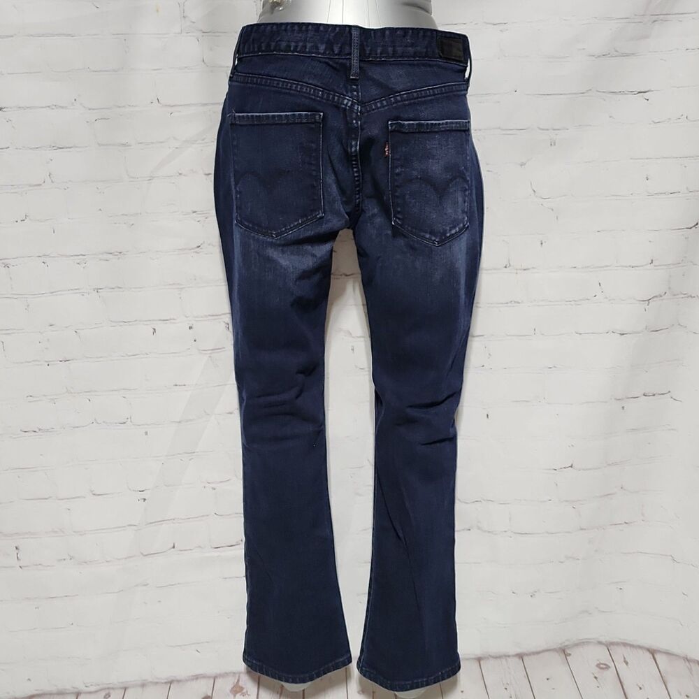 Levi's Deep Indigo Dark Wash Straight Leg Jeans Size 8 Short/29